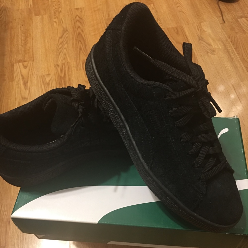 Suede on Suede Black on black